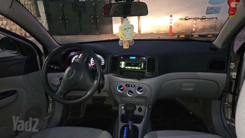 יונדאי אקסנט i25