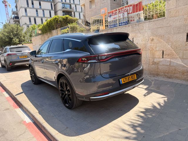 בי.ווי.די טאנג