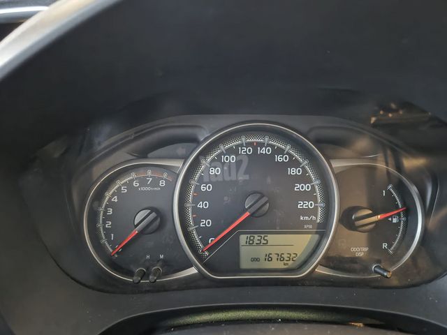טויוטה יאריס