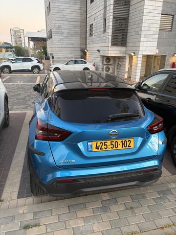 ניסאן ג'וק