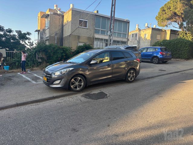 יונדאי i30