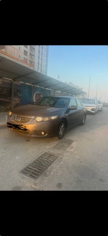 מודעת רכב הונדה אקורד