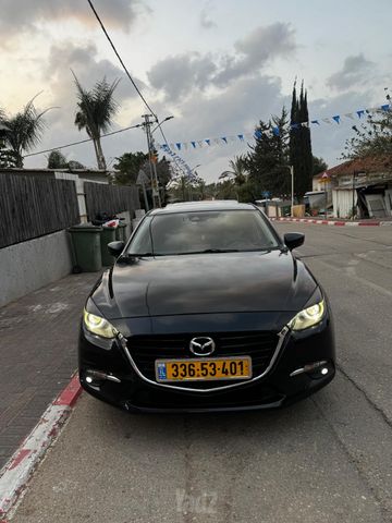 מאזדה 3