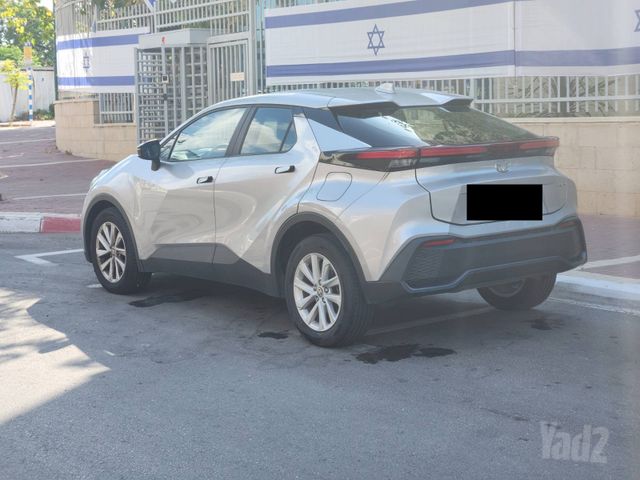 טויוטה C-HR