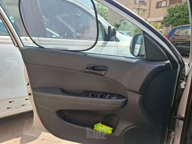 יונדאי i30