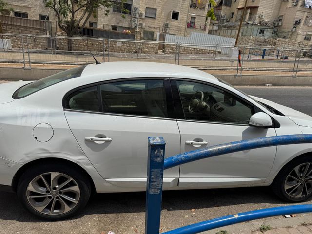 רנו פלואנס