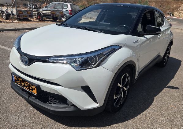 טויוטה C-HR