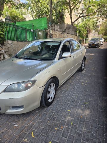 מאזדה 3