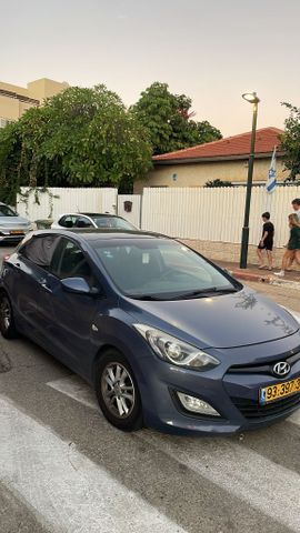 i30 Premium אוט׳ 1.6 (135 כ״ס) [2012-2015]