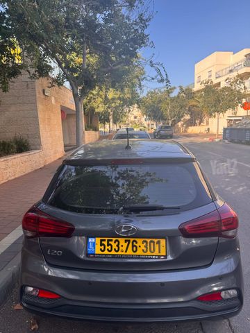 יונדאי i20
