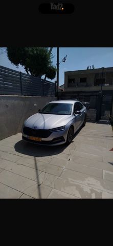 סקודה אוקטביה
