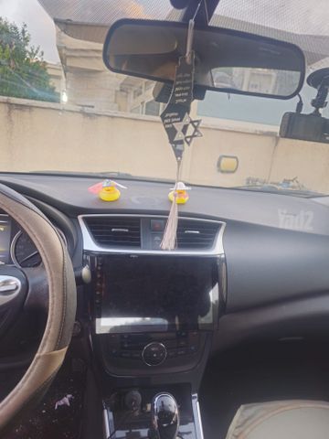 ניסאן סנטרה