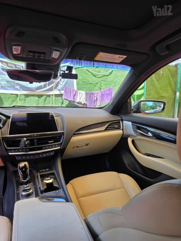 קאדילק CT5