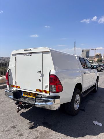 טויוטה היילקס