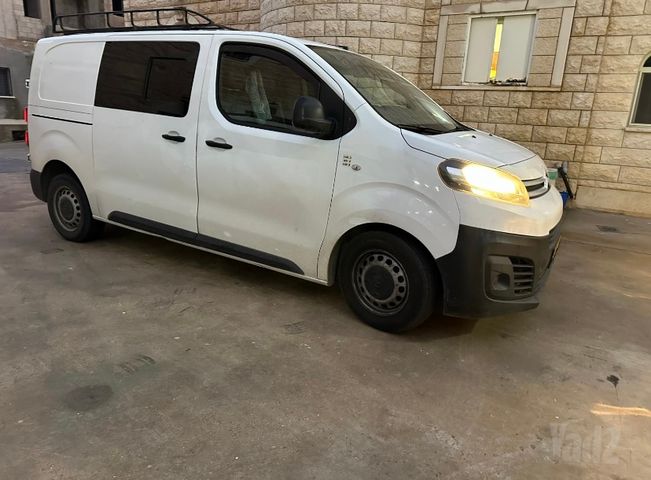 סיטרואן ג'אמפי