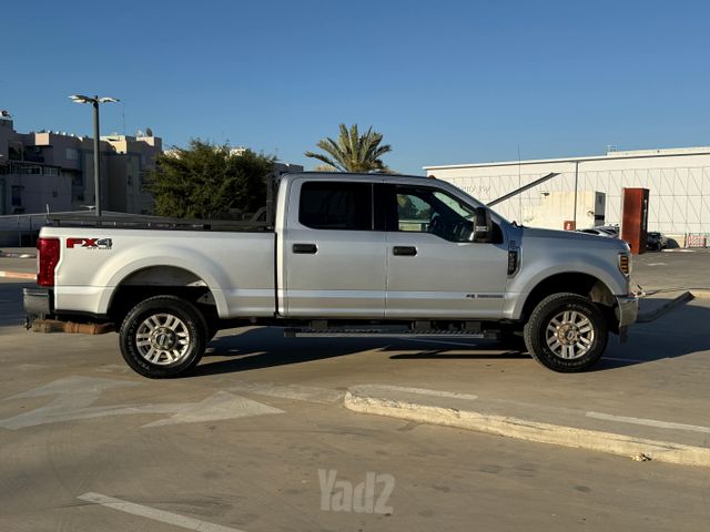 פורד F-350