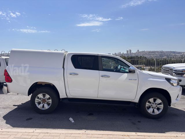 טויוטה היילקס