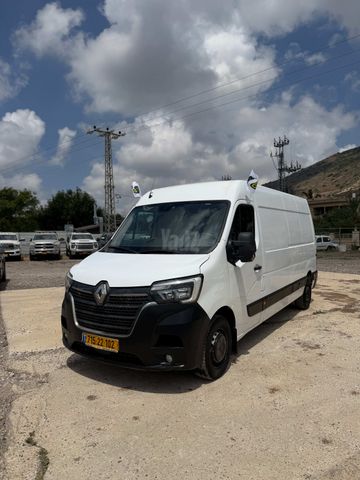 רנו מאסטר