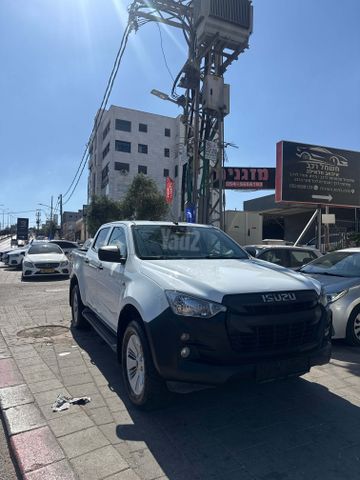 מודעת רכב איסוזו די-מקס