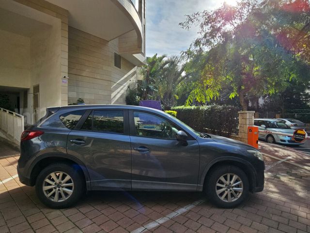 מודעת רכב מאזדה CX-5