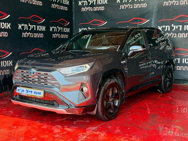 טויוטה RAV4