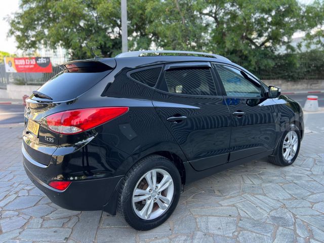 יונדאי ix35