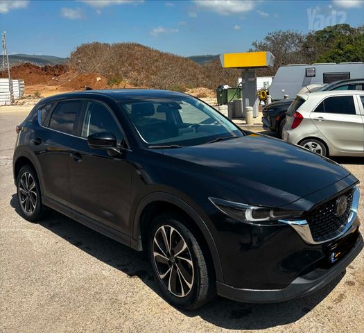 מודעת רכב מאזדה CX-5
