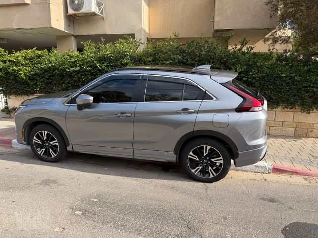 מיצובישי אקליפס קרוס