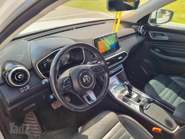 אם ג'י EHS PHEV