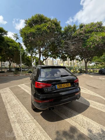 אאודי Q3