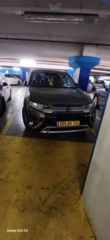 מודעת רכב מיצובישי אאוטלנדר