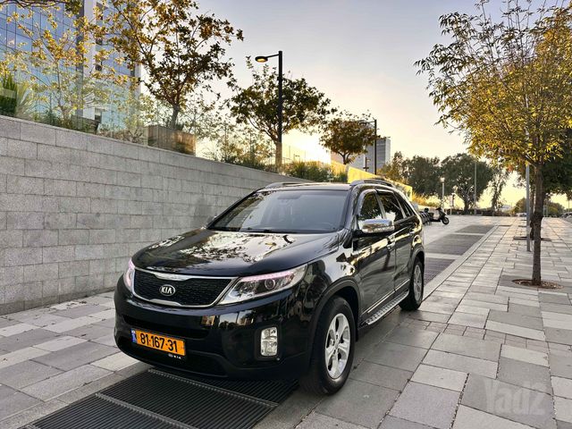 מודעת רכב קיה סורנטו