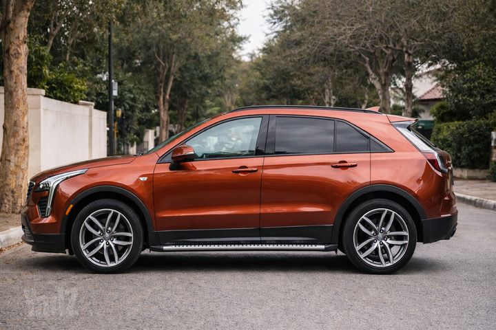 קאדילק XT4