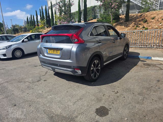 מיצובישי אקליפס קרוס