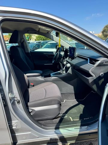 טויוטה RAV4