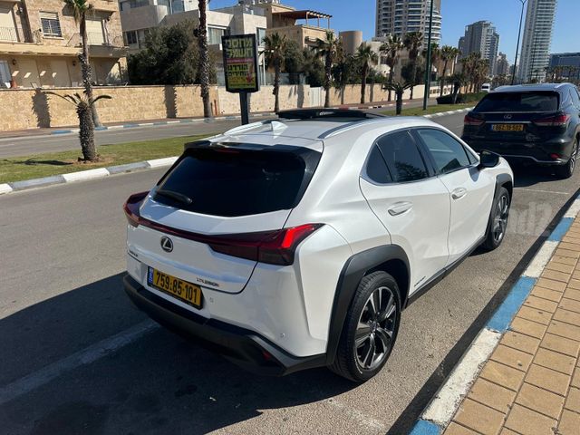 לקסוס UX