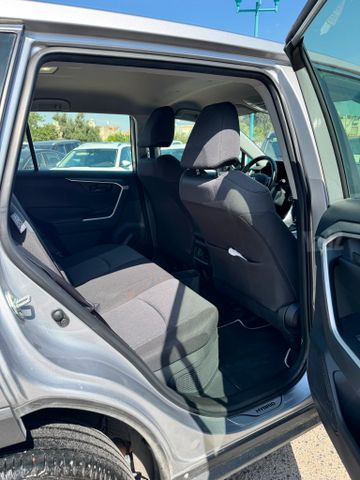 טויוטה RAV4