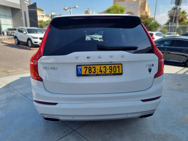 מודעת רכב וולוו XC90 2