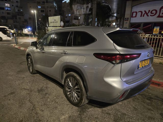 טויוטה היילנדר