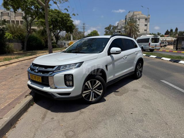 מיצובישי ASX