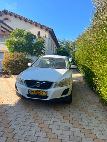 וולוו XC60