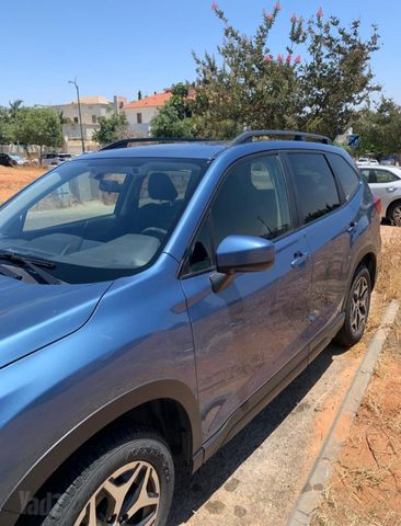 סובארו פורסטר