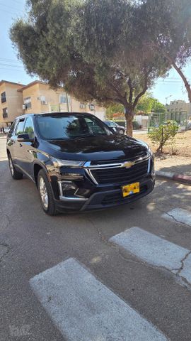 שברולט טראוורס