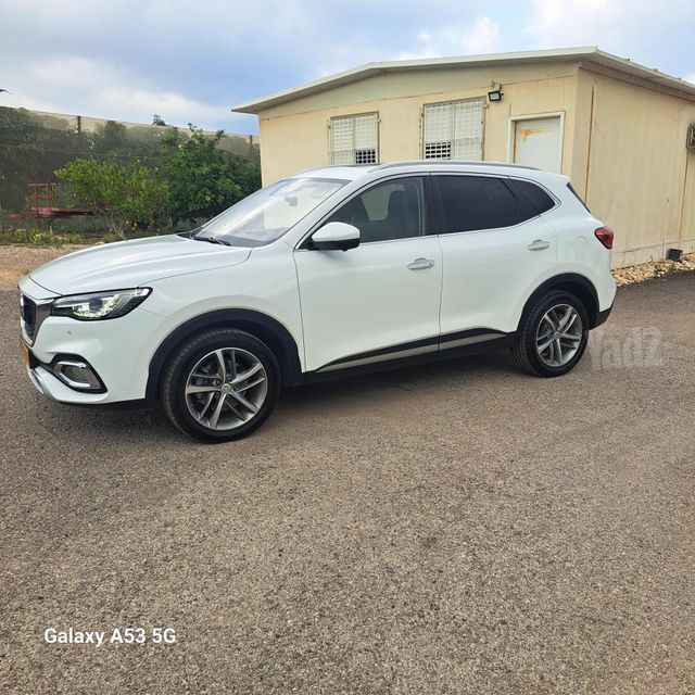 אם ג'י EHS PHEV