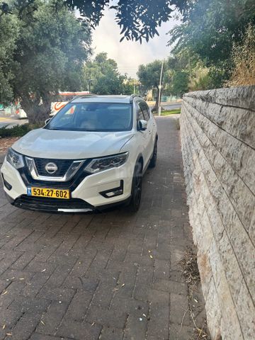 ניסאן אקס טרייל