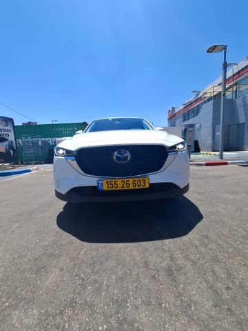 מודעת רכב מאזדה CX-5