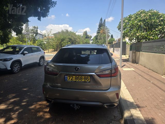 לקסוס RX