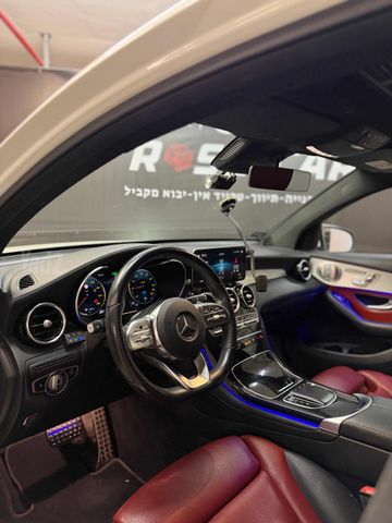 מרצדס-בנץ GLC קופה