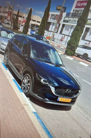 מודעת רכב מאזדה CX-5