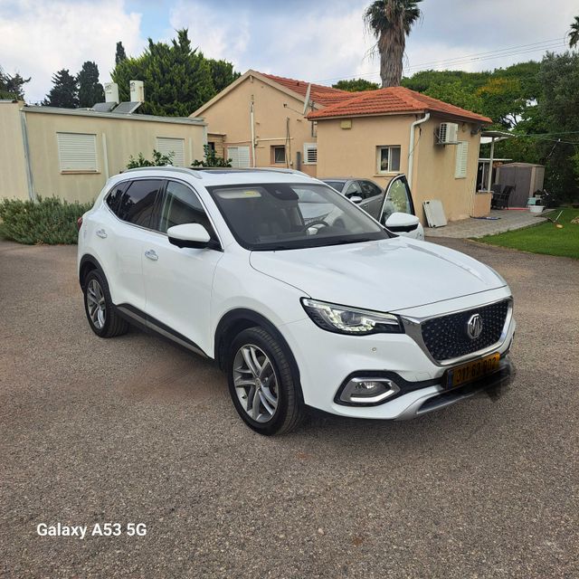 אם ג'י EHS PHEV